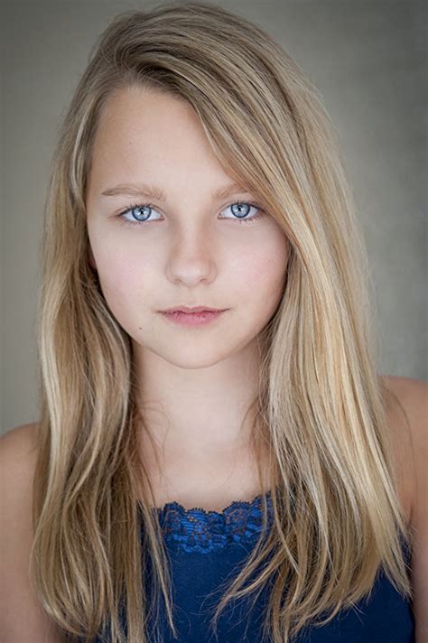 livvy stubenrauch|livvy stubenrauch actor.